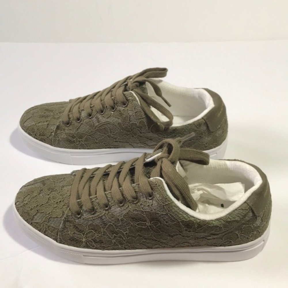 Isaac Mizrahi Live! Lace-Up Floral Lace Sneakers